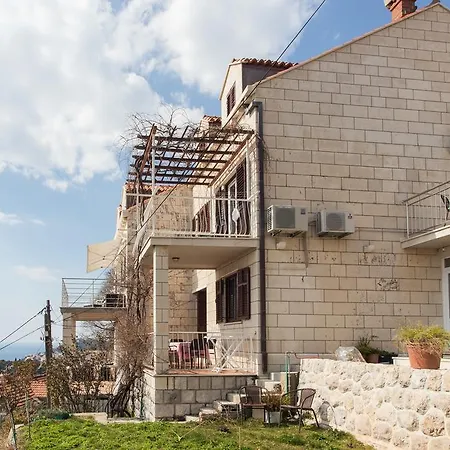 Maja בית הארחה דוברובניק